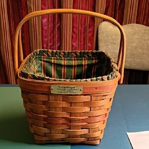 Longaberger Classic Basket with Green and Orange Lining READ